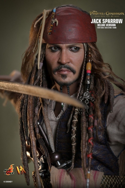 Hot Toys Pirates of the Caribbens : Deadmen Tell no Tales Jack