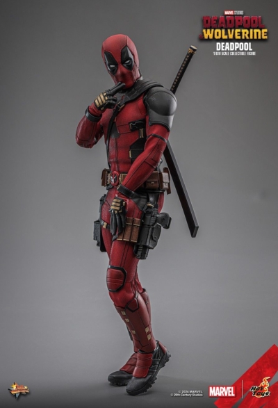 Hot Toys Marvel Comics Deadpool & Wolverine - Deadpool - HYPERTOYS