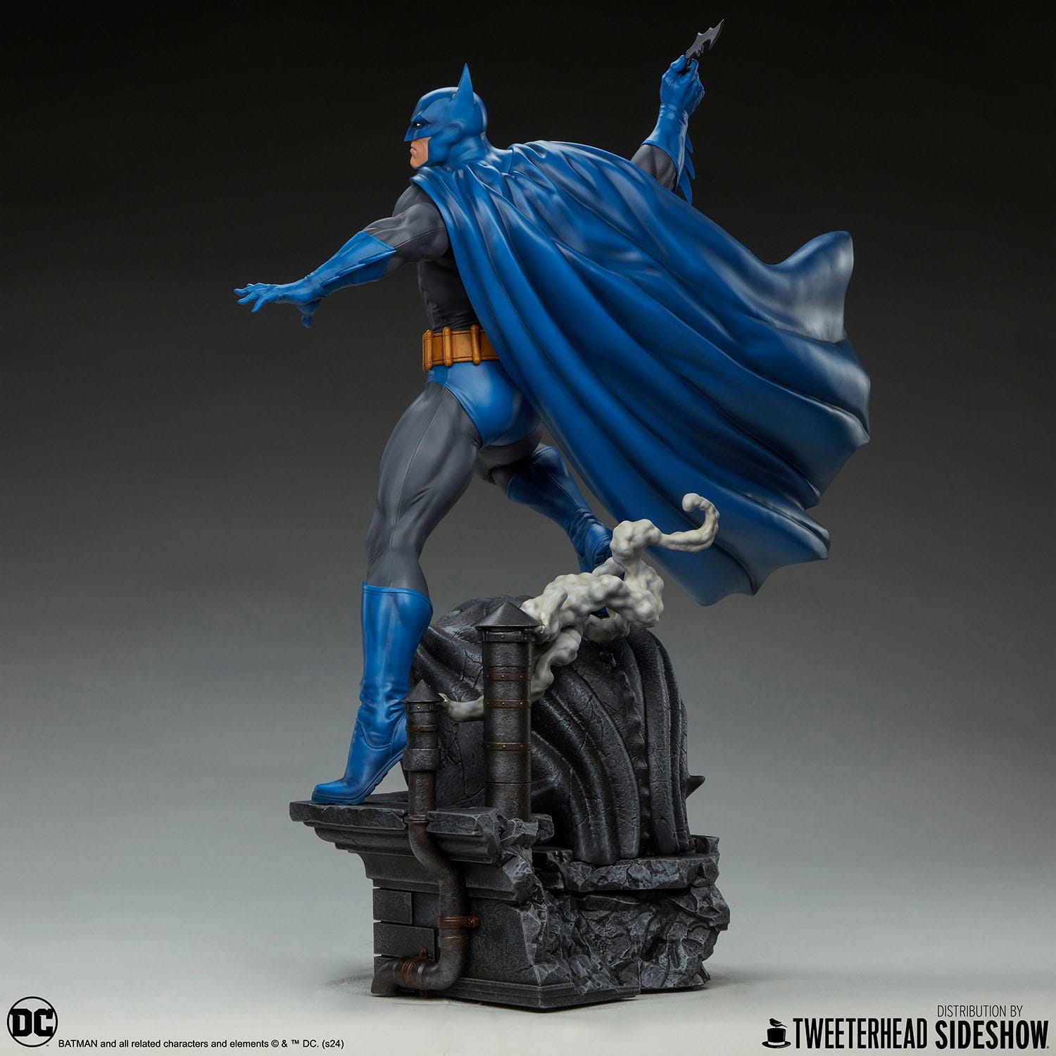 Tweeterhead DC Comics Maquette 1/4 Batman (Retro Edition) - HYPERTOYS