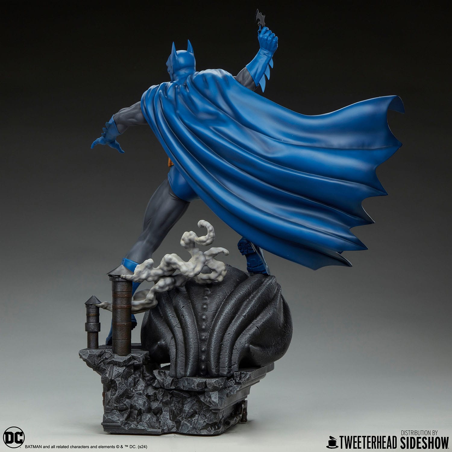 Tweeterhead DC Comics Maquette 1/4 Batman (Retro Edition) - HYPERTOYS