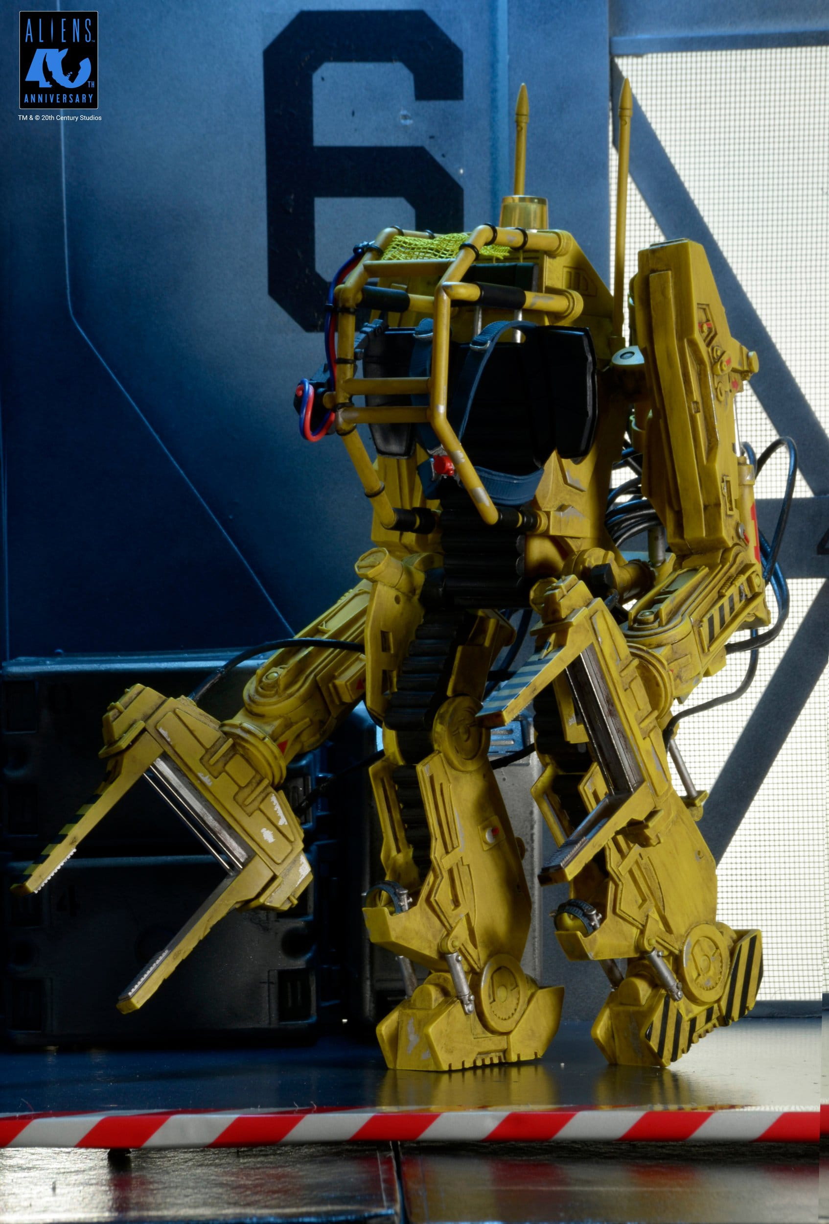 NECA Aliens Deluxe Vehicle Power Loader (P-5000) (40th Anniversary